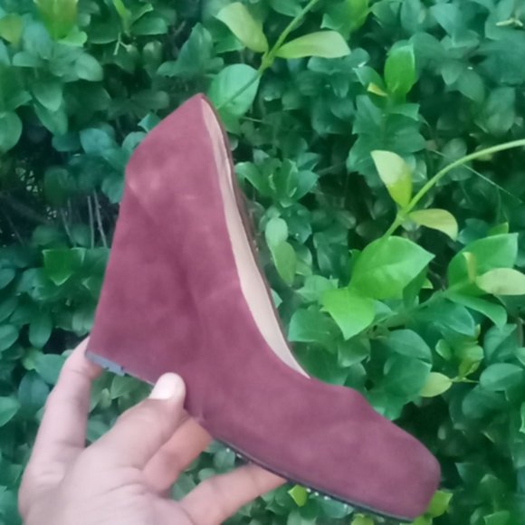 Halogen • Allie Suede Wedges - Picture 9 of 14